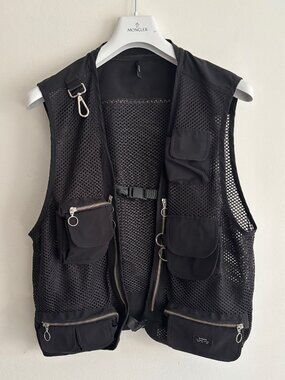 $395 Stampd Black Mesh Multipocket Utility Vest - Large